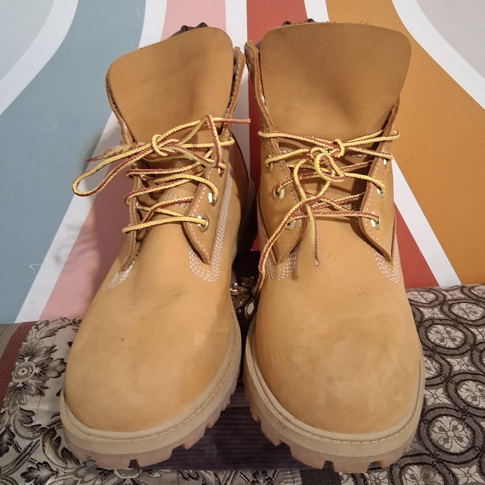 Timberland Juniors Sz6M Shoes Boots Tan-Brown‎ Unisex Women (Sz8) Waterproof